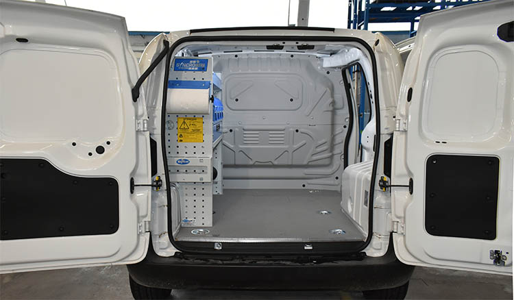 01 Bipper con mobili Syncro Ultra Svizzera
