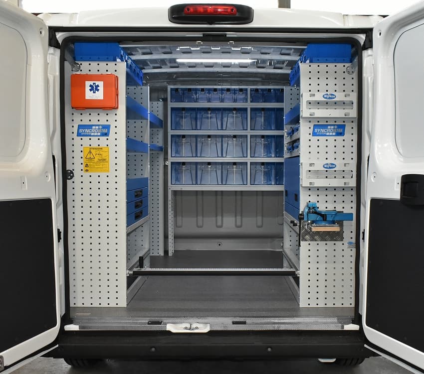 01 Jumper con attrezzature Syncro Ultra Svizzera