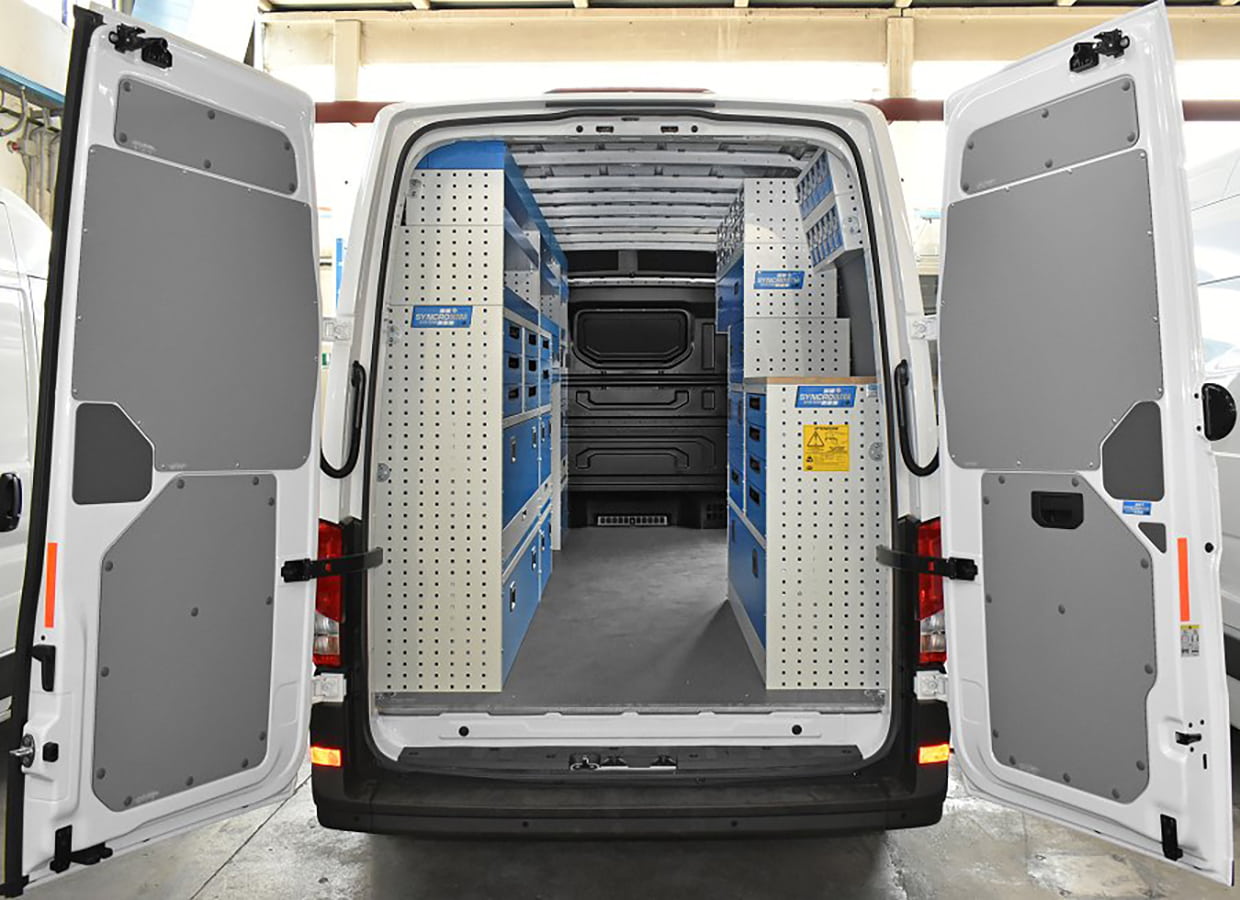 01 allestimento completo per furgone Man Tge L4H3 realizzato da syncro system Svizzera