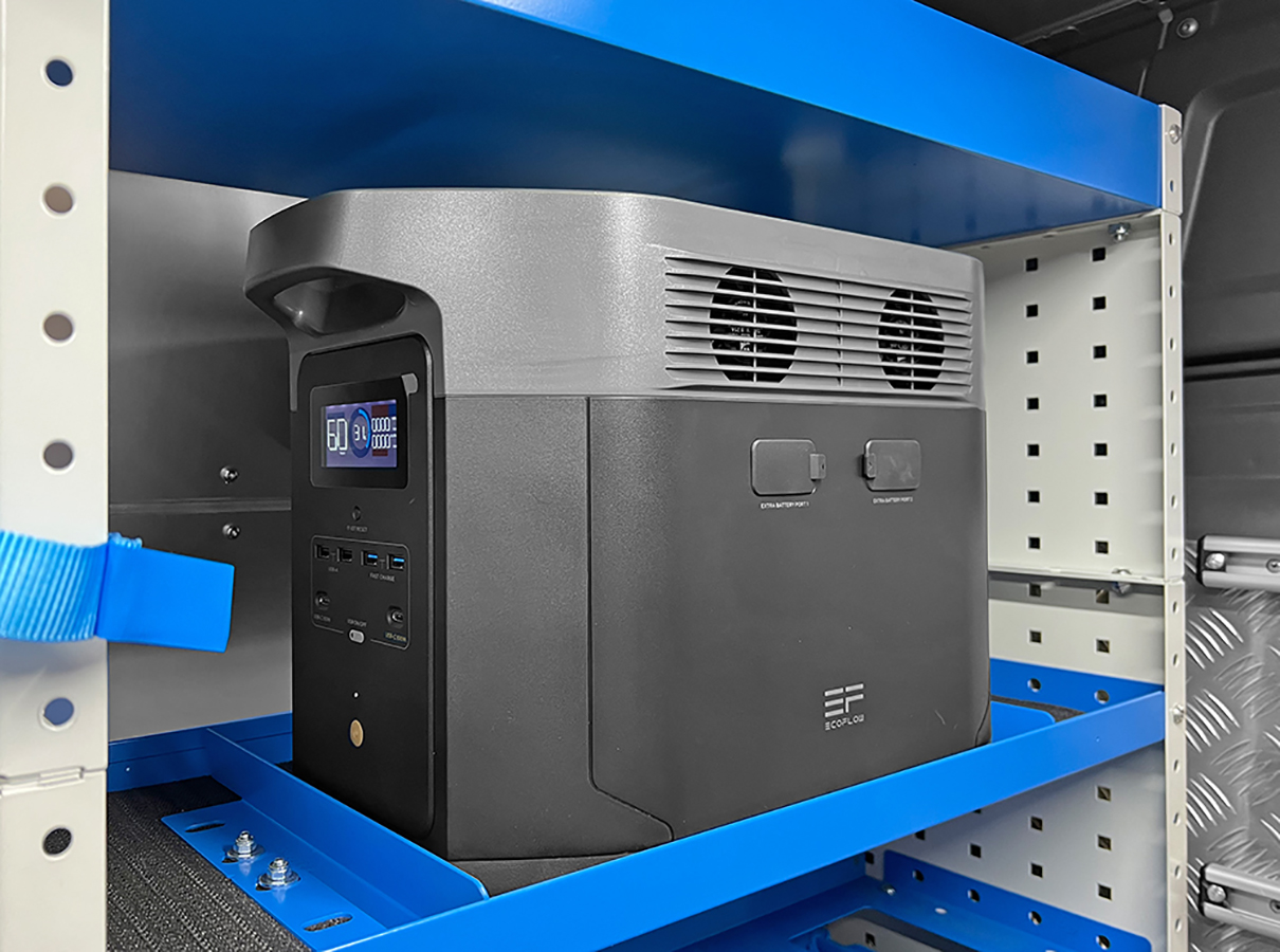 01 ecoflow nel furgone 2 Syncro Svizzera