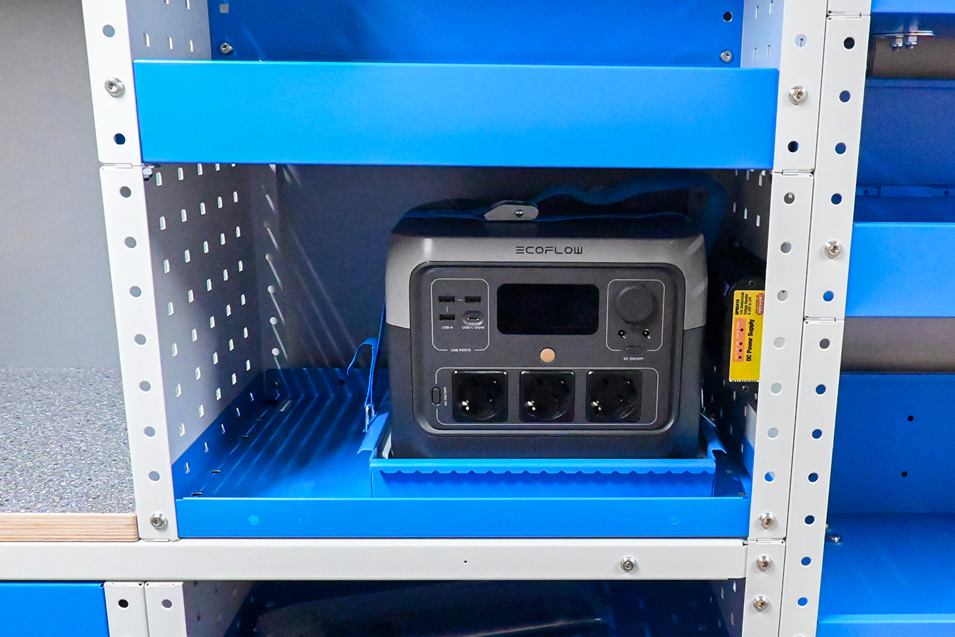 02 ecoflow nel furgone 2 Syncro Svizzera