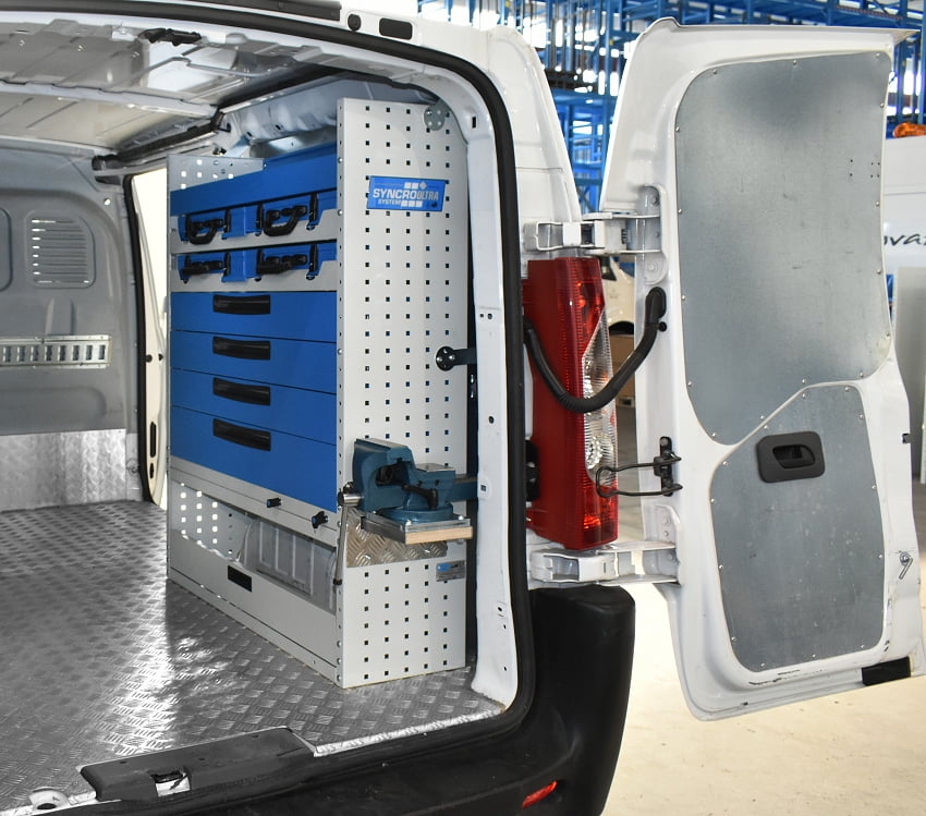 03 Portamorsa estraibile su Scudo Syncro Svizzera