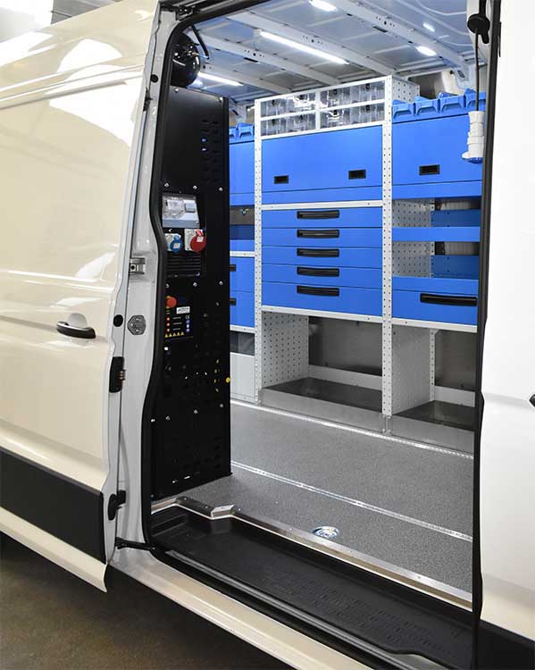 04 Crafter con macchina combinata generatore compressore Syncro Svizzera