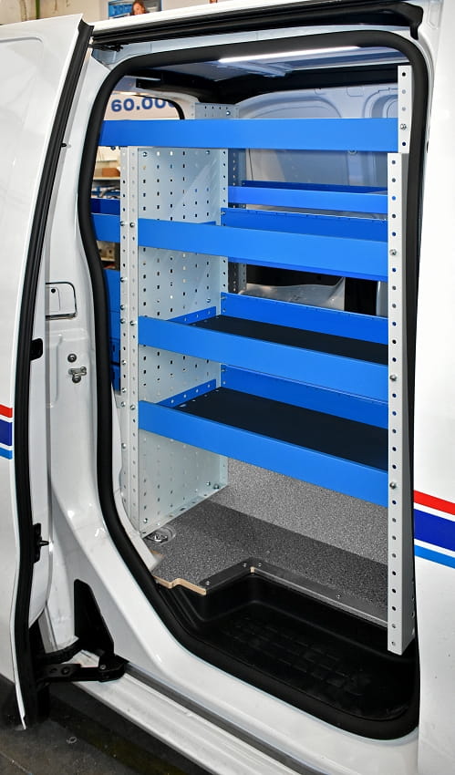 04 Scaffali accessibili dallesterno di Vivaro 2019 Syncro Svizzera