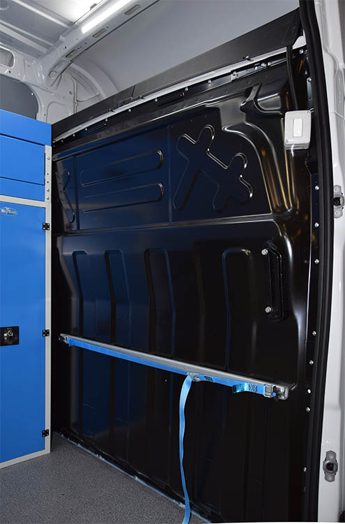 05 Daily con sistema di bloccaggio con barra e cinghia Syncro Svizzera