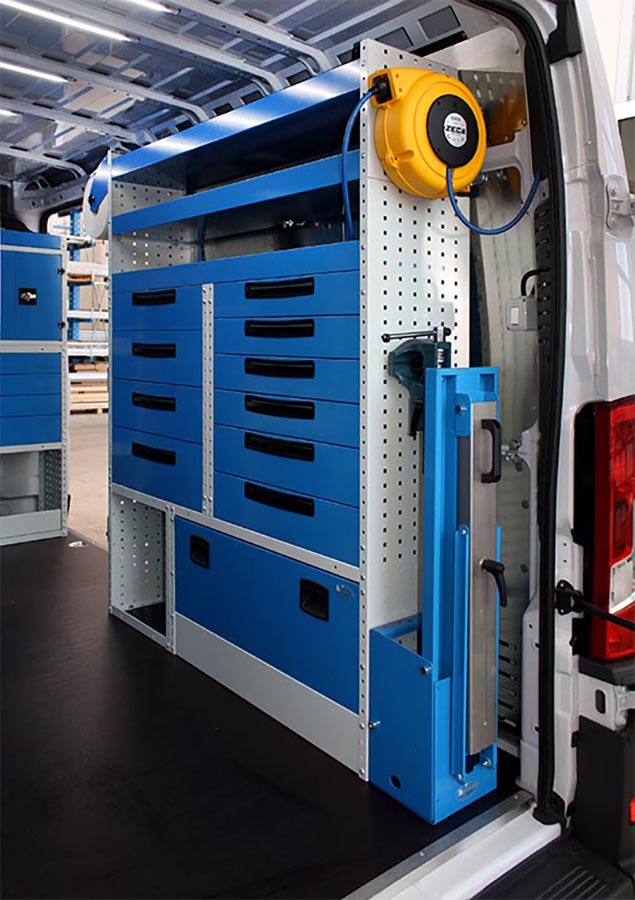 06 Avvolgicavo e avvolgitubo per furgoni Syncro Svizzera